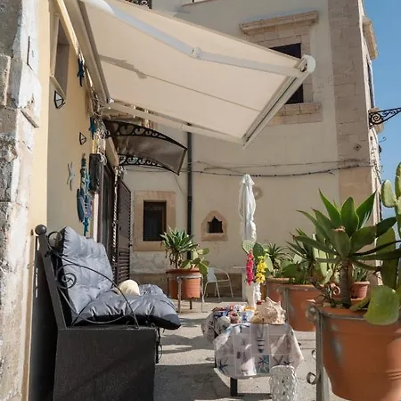 Ortigia Vista Mare Holiday home *